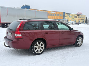 Volvo V50