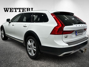 Volvo V90 Cross Country