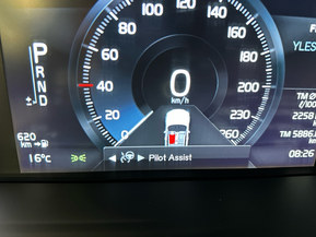 Volvo V90 Cross Country