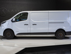 Nissan NV300