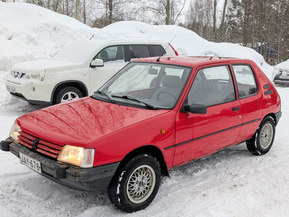 Peugeot 205