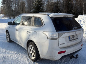 Mitsubishi Outlander PHEV