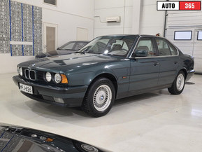BMW 525