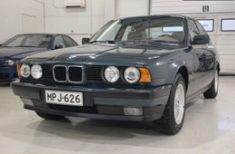 BMW 525