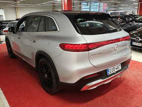 Mercedes-Benz EQS SUV