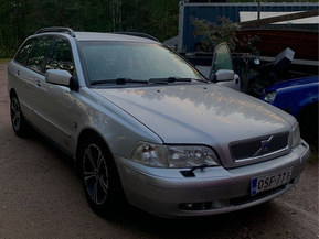 Volvo V40