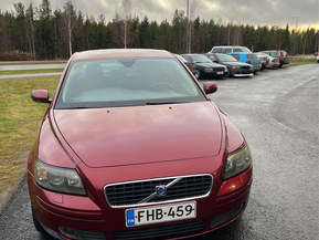 Volvo S40
