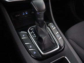 Hyundai Ioniq Plug-In