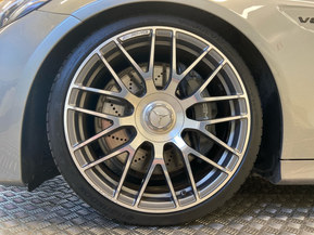 Mercedes-Benz C 63 AMG