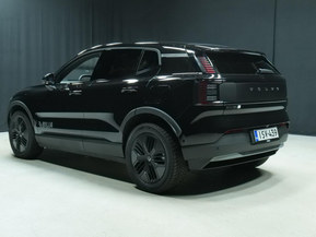 Volvo EX30 Cross Country