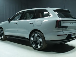 Volvo EX90