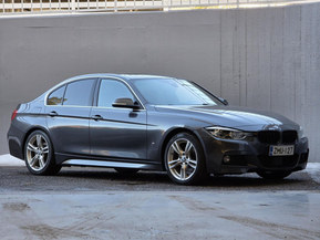 BMW 330