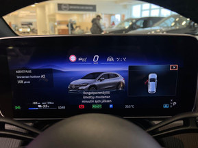 Mercedes-Benz EQE SUV