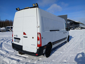 Nissan NV400