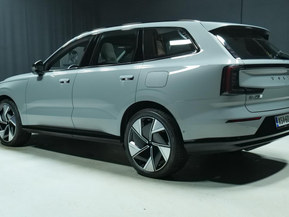 Volvo EX90