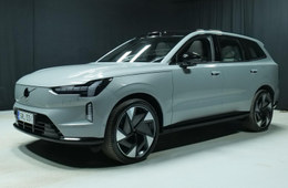 Volvo EX90