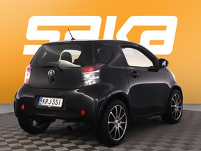 Toyota Iq