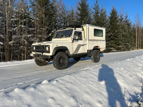Land Rover Defender