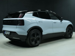 Volvo EX30 Cross Country