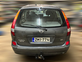 Nissan Almera Tino