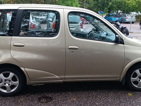 Toyota Yaris Verso