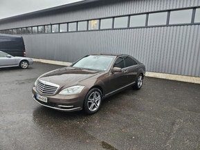 Mercedes-Benz S
