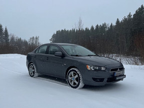 Mitsubishi Lancer