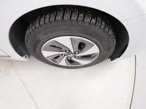 Hyundai Ioniq Hybrid