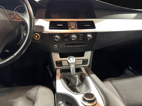 BMW 525