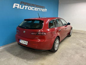 Alfa Romeo 159