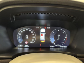 Volvo V90 Cross Country