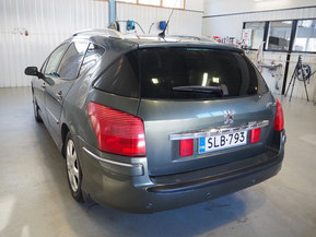 Peugeot 407