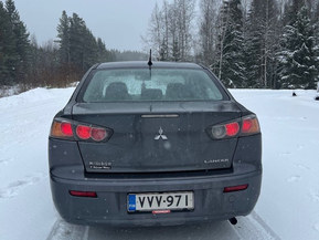 Mitsubishi Lancer