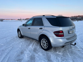 Mercedes-Benz ML