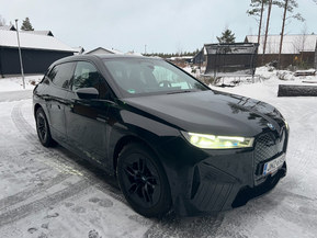BMW iX