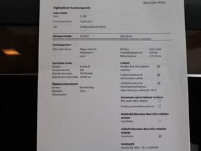 Mercedes-Benz E