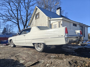 Cadillac De Ville