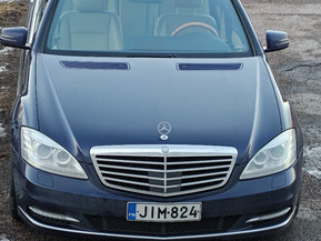 Mercedes-Benz S