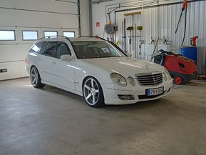 Mercedes-Benz E