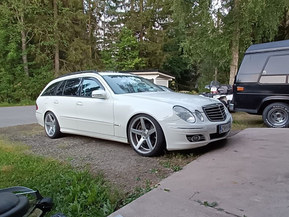 Mercedes-Benz E