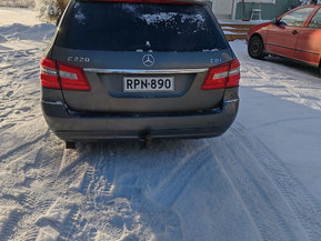 Mercedes-Benz E