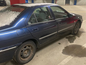 Peugeot 406