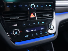 Hyundai Ioniq Plug-In