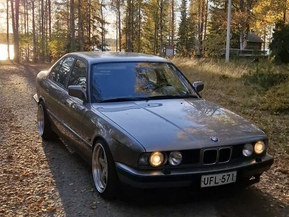 BMW 525