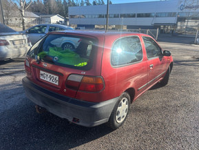 Nissan Almera