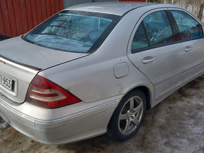 Mercedes-Benz C