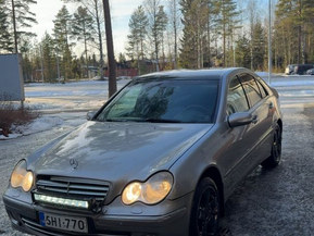 Mercedes-Benz C 200