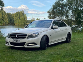 Mercedes-Benz C
