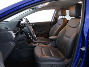 Hyundai Ioniq Plug-In