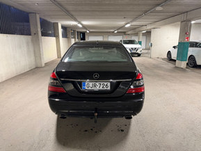 Mercedes-Benz S